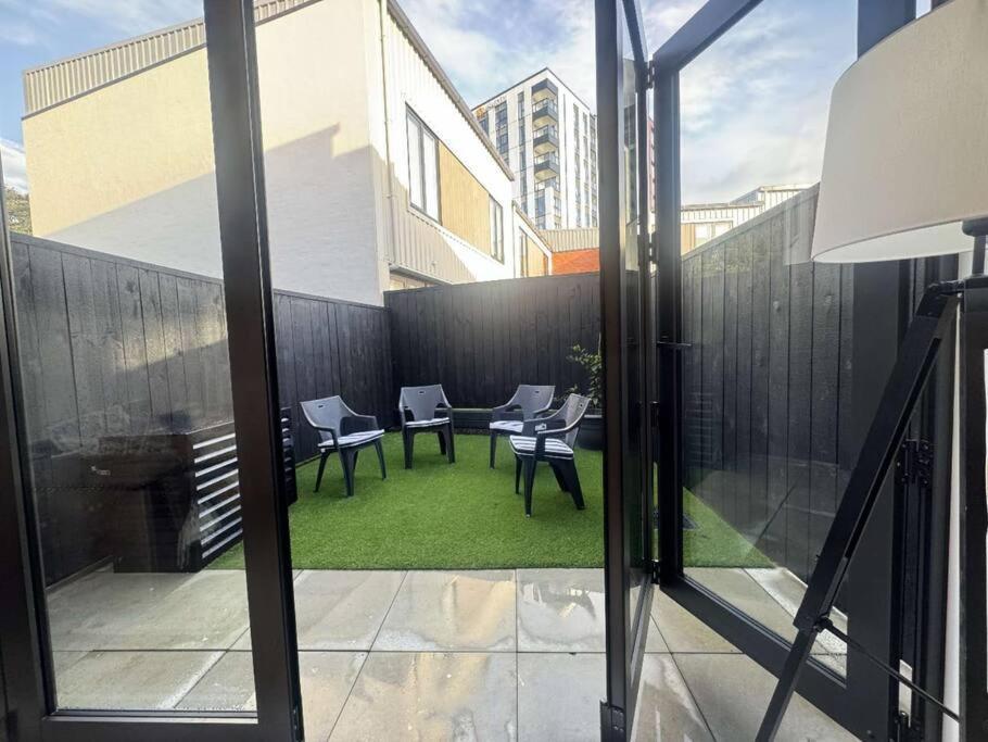 Townhouse In Auckland Central Extérieur photo